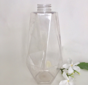 Chai F33-60G-750ml cách điệu